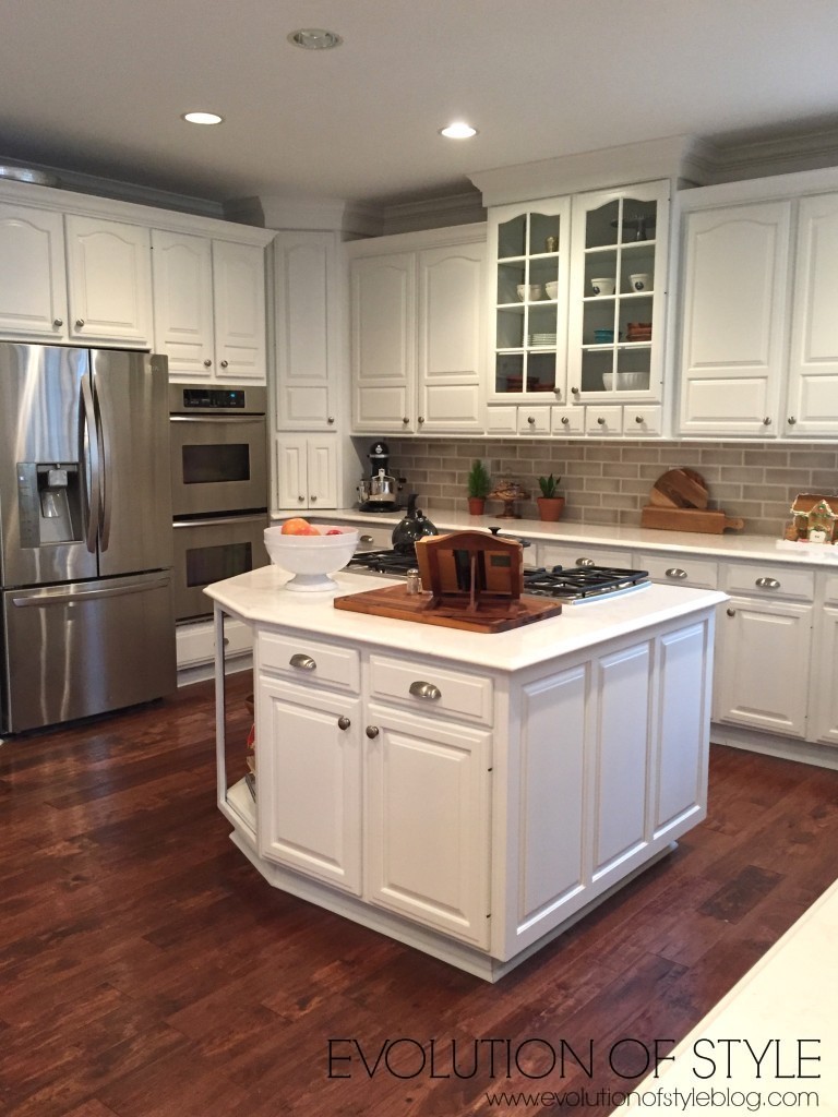 Painted Kitchen Cabinet Transformation