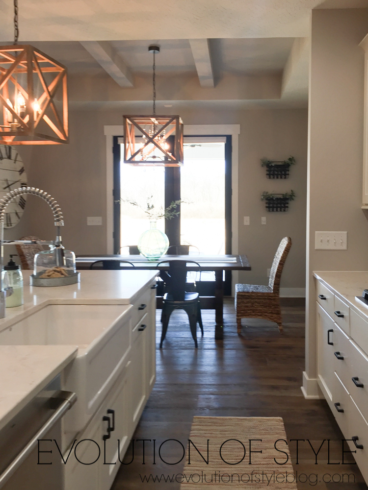 Modern Farmhouse Tour - Kitchen